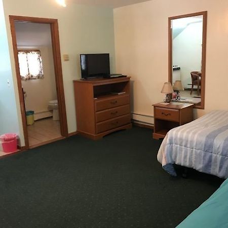 Fosterdale Motor Lodge Cochecton Ngoại thất bức ảnh